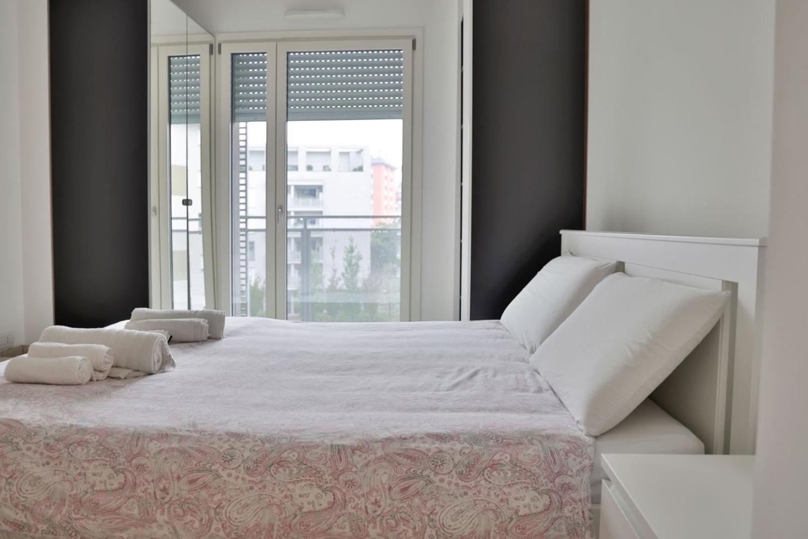 Luxury 3 Bedroom Apartment 100 Mq Next To Rho Fiera And San Siro Мілан Екстер'єр фото